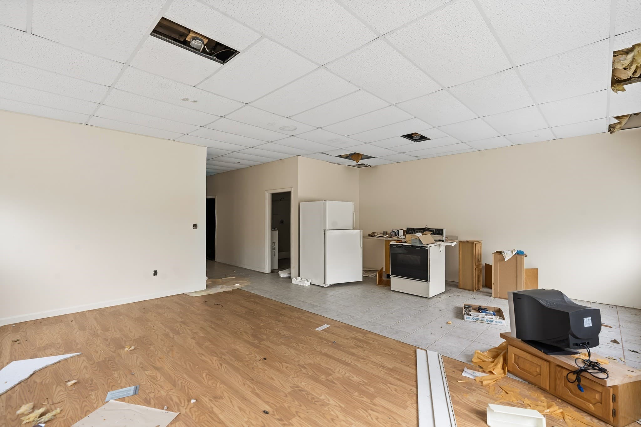 Commercial Sale at 360 Sw Cutoff, Northborough MA 01532, photo 29 of 34