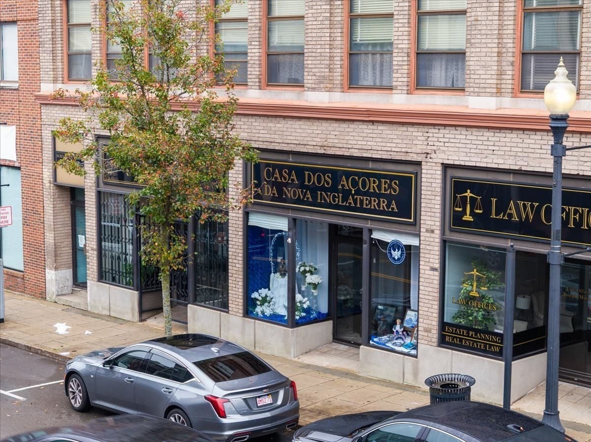 232 S Main St, Fall River MA 02721