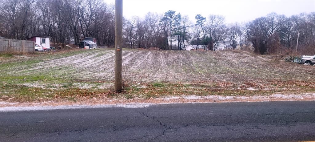 Single Family Residence at 94 Hampson Street, Dracut MA 01826, photo 2 of 3