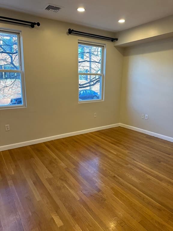 Condominium at 18 Bremen St # 1, Boston MA 02128, Boston, photo 4 of 9
