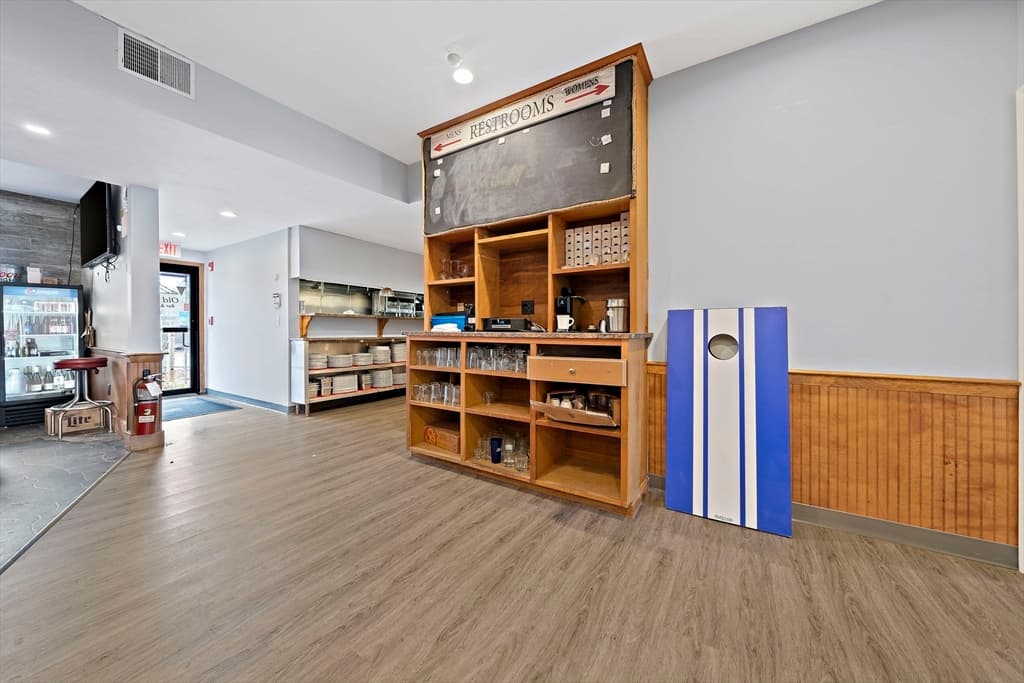 Commercial Sale at 304 Main St, Bourne MA 02532, photo 9 of 37