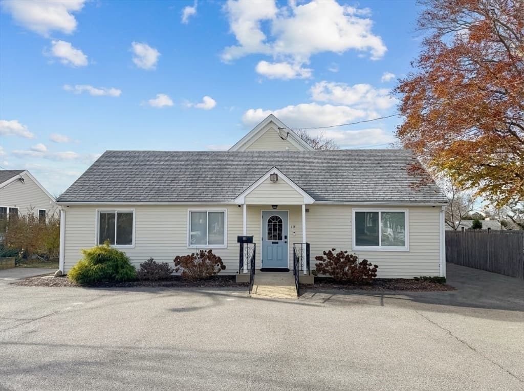 Commercial Sale at 114 High St, Wareham MA 02571, Wareham, photo 2 of 20