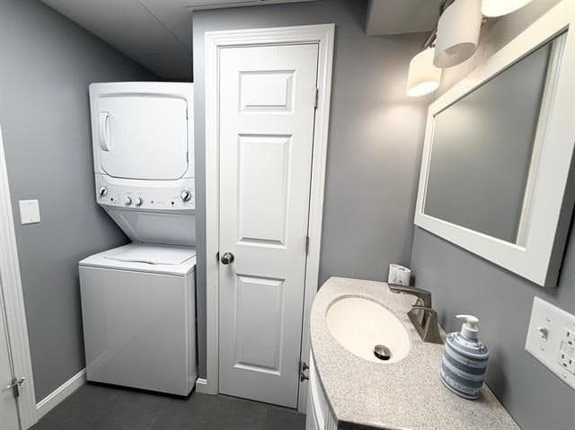 144 Lake St # 11, Laconia NH 03246 photo 31