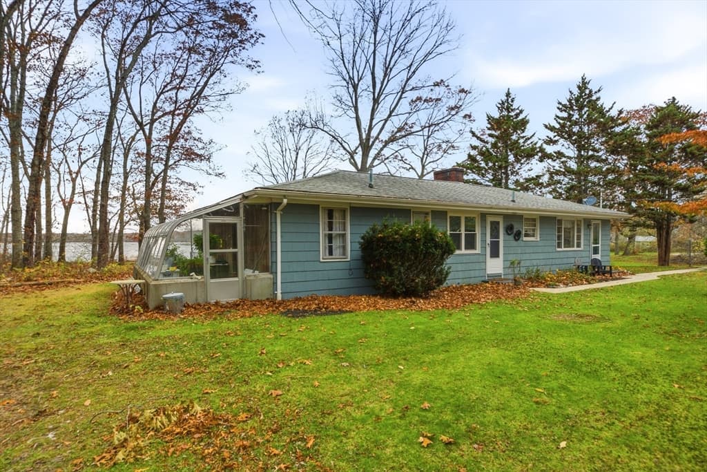Single Family Residence at 507R Stafford, Tiverton RI 02878, photo 17 of 38