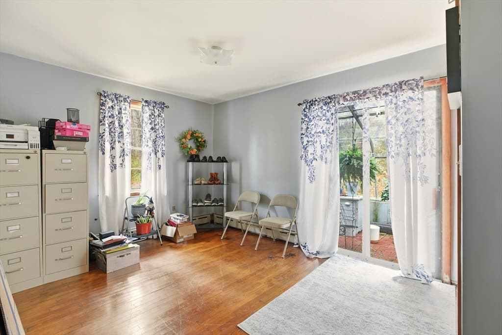 Single Family Residence at 507R Stafford, Tiverton RI 02878, photo 14 of 38