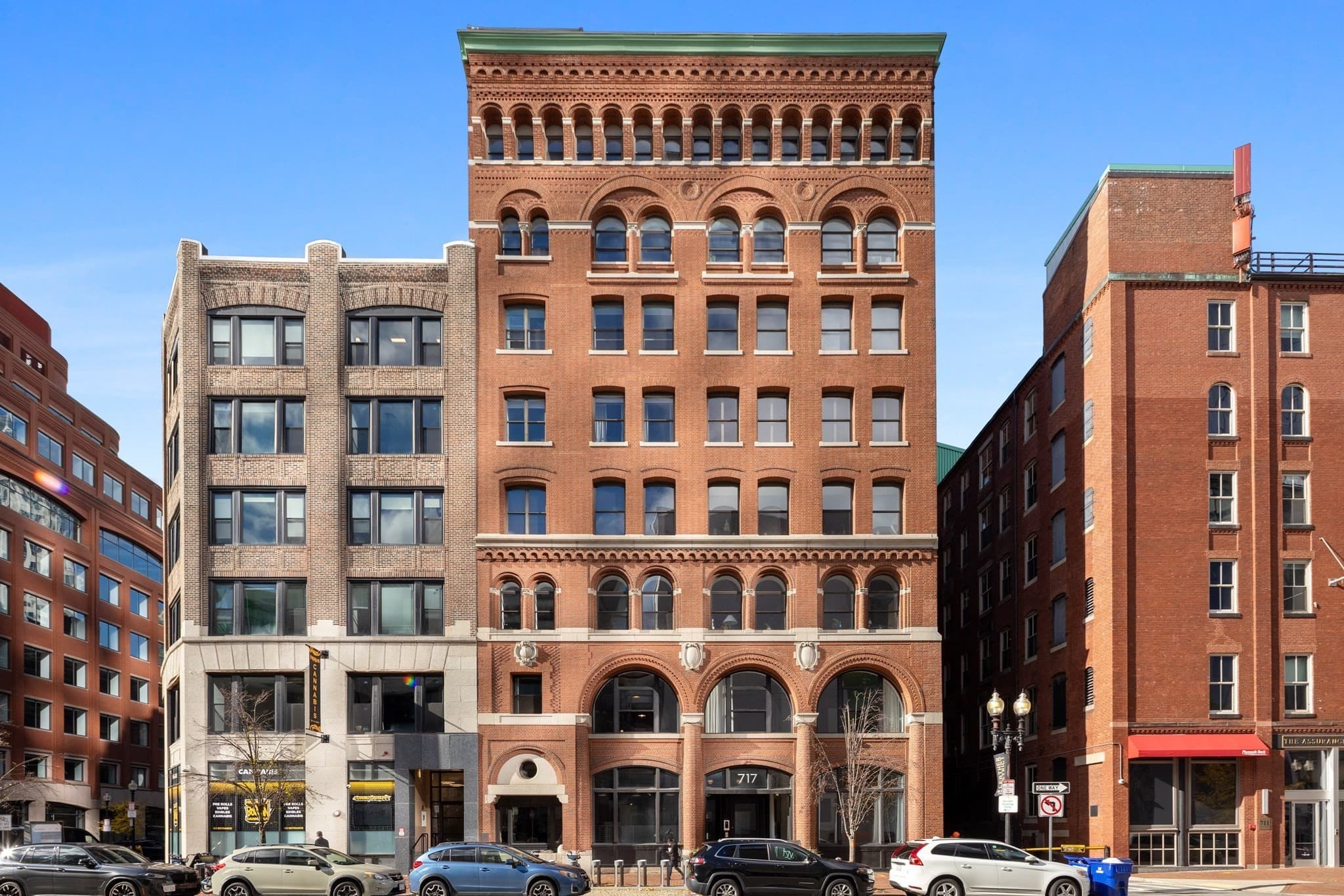 717 Atlantic Ave. # B, Boston MA 02111