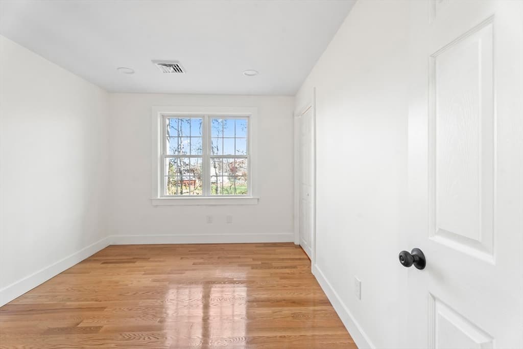 Single Family Residence at 32 Laurel Ln, Raynham MA 02767, photo 17 of 30