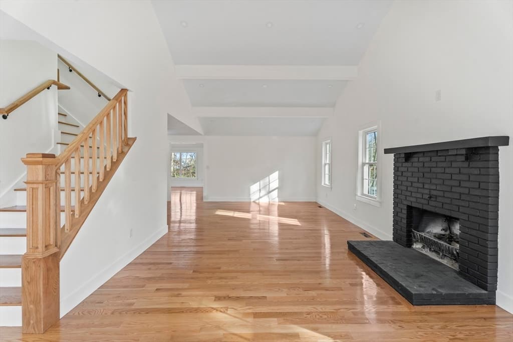 Single Family Residence at 32 Laurel Ln, Raynham MA 02767, photo 3 of 30