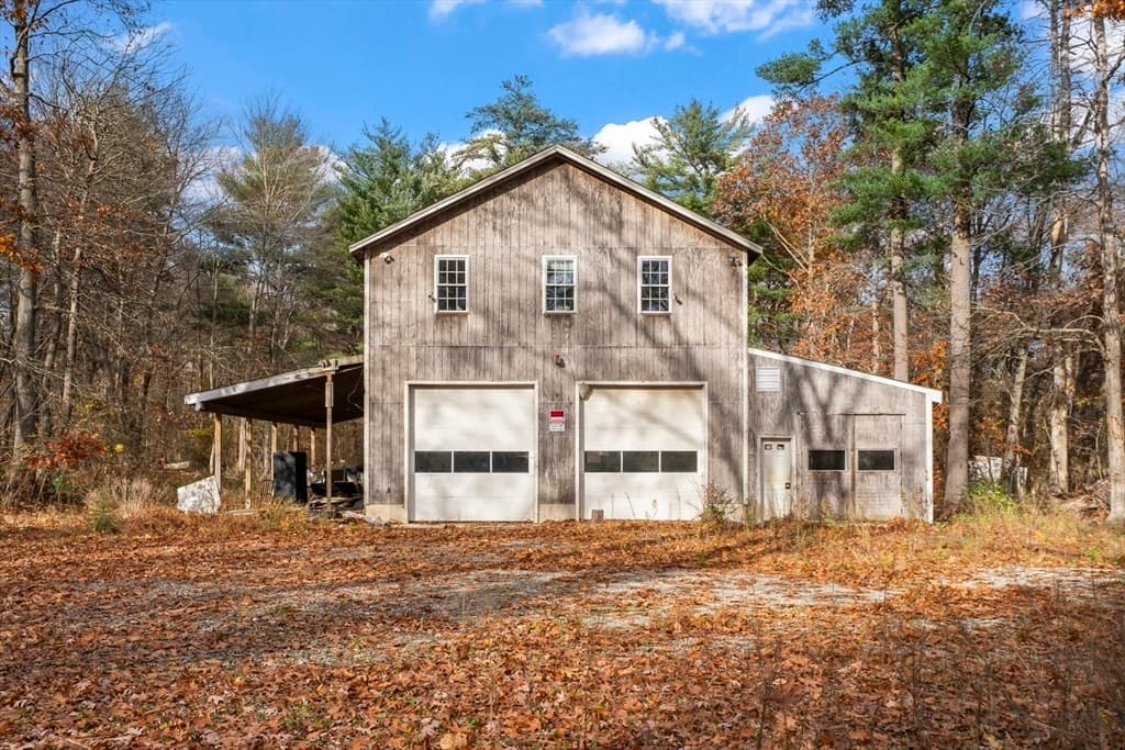 Single Family Residence at 32 Laurel Ln, Raynham MA 02767, photo 24 of 30