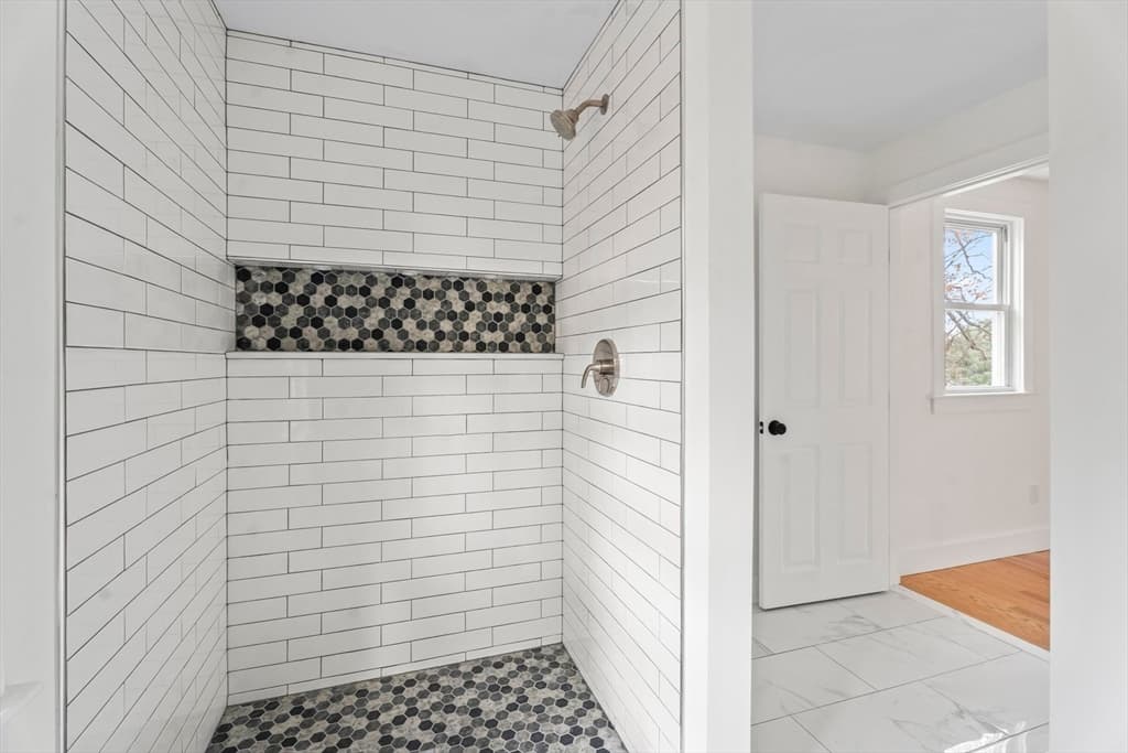 Single Family Residence at 32 Laurel Ln, Raynham MA 02767, photo 19 of 30