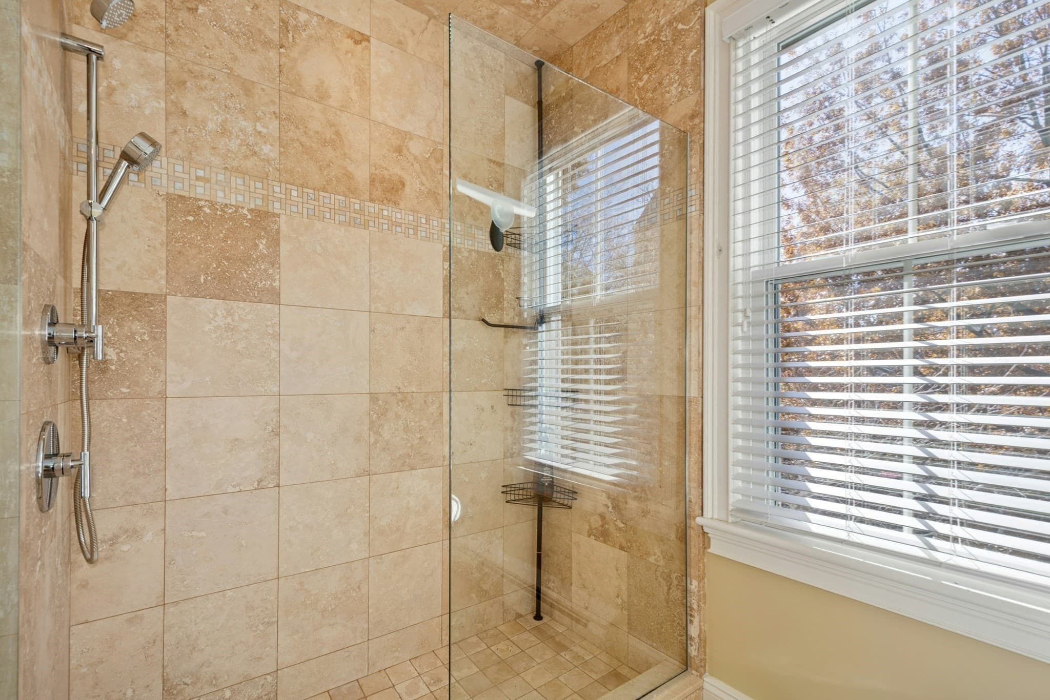 Condominium at 149a Bishop Allen Drive # A, Cambridge MA 02139, Cambridge, photo 24 of 28