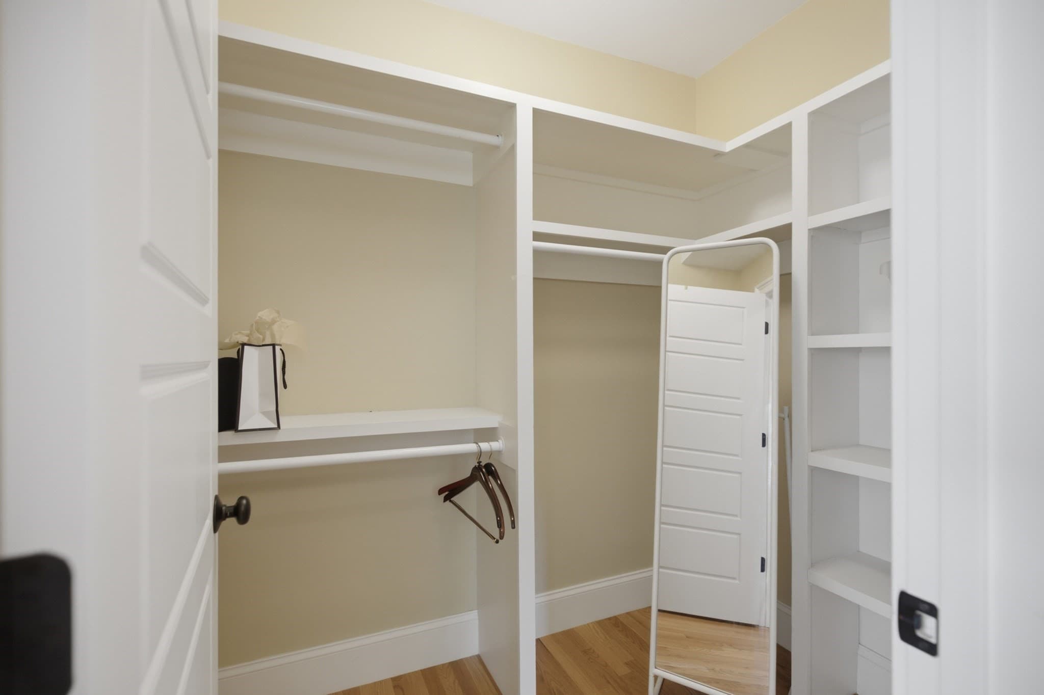 Condominium at 149a Bishop Allen Drive # A, Cambridge MA 02139, Cambridge, photo 19 of 28