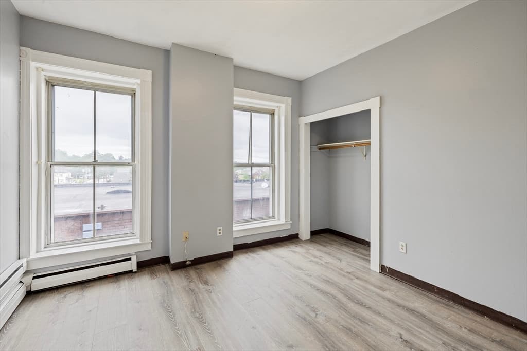 12-14 E Main St, Orange MA 01364 photo 2