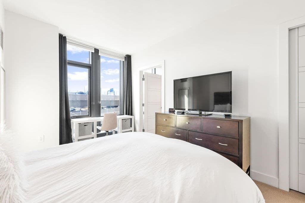 Condominium at 40 Traveler St # 303, Boston MA 02118, photo 16 of 42