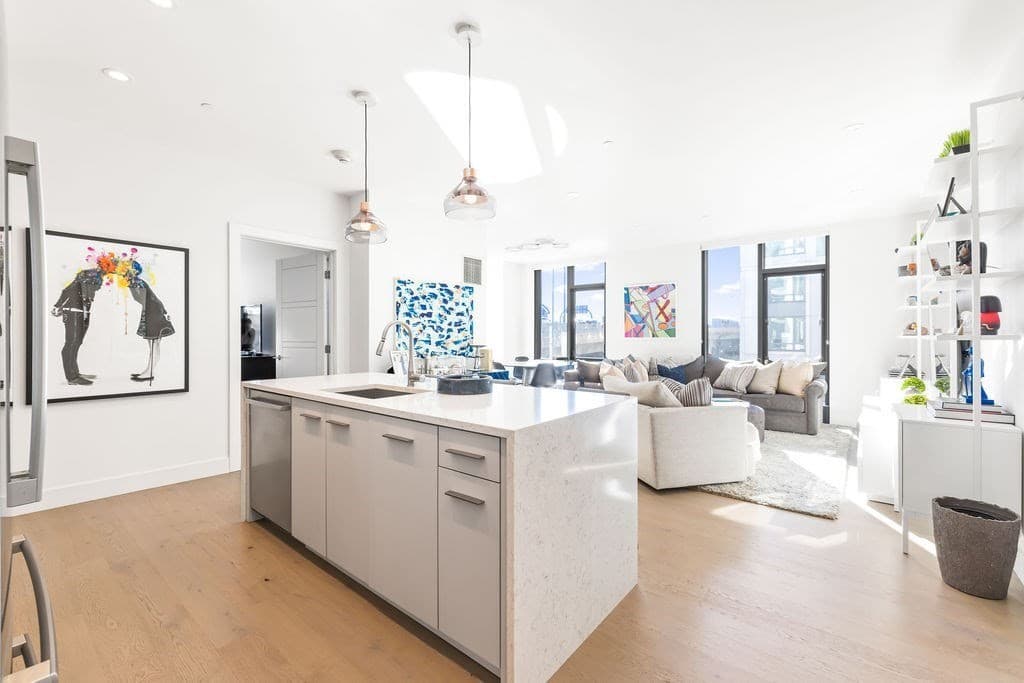 40 Traveler St # 303, Boston MA 02118