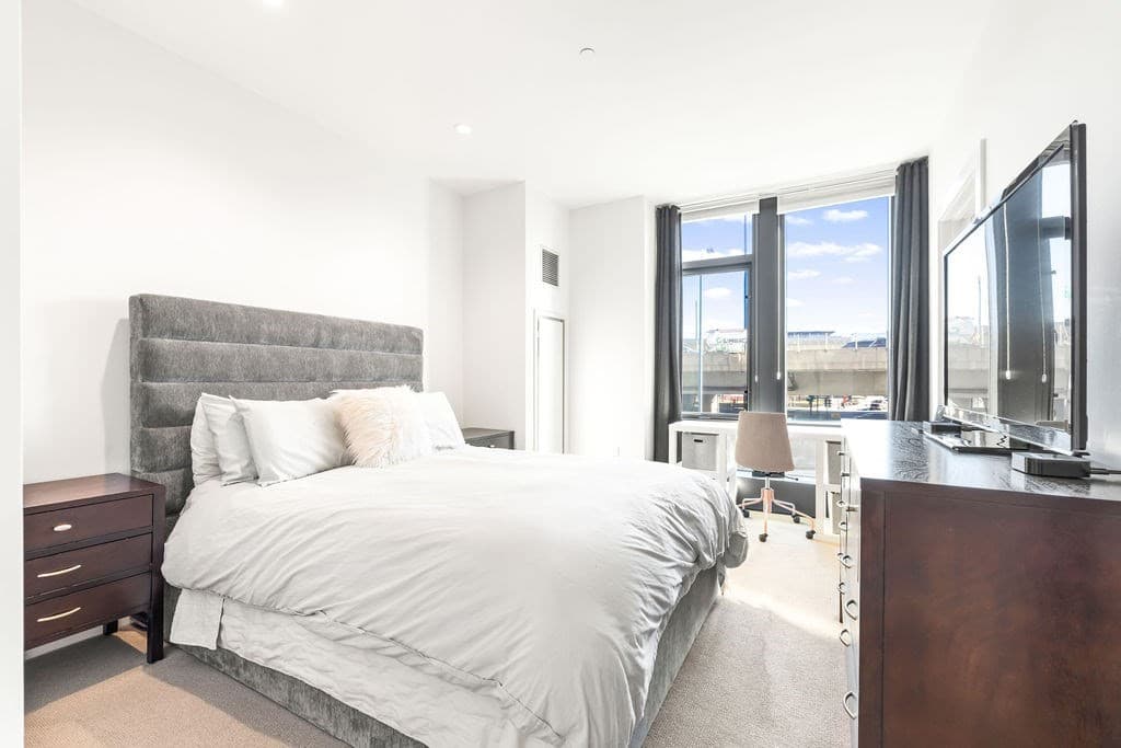 Condominium at 40 Traveler St # 303, Boston MA 02118, photo 14 of 42