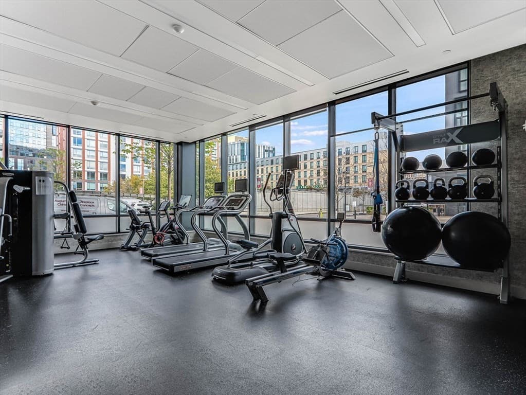 Condominium at 40 Traveler St # 303, Boston MA 02118, photo 25 of 42