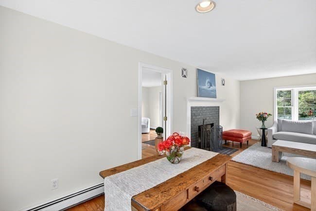 Single Family Residence at 20 Mutiny Way, Mashpee MA 02649, photo 12 of 34