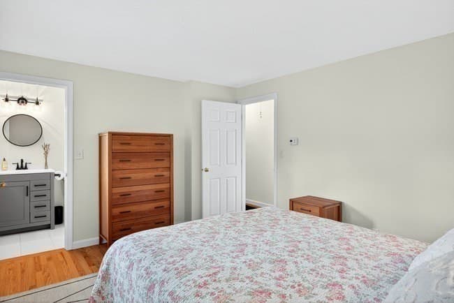 Single Family Residence at 20 Mutiny Way, Mashpee MA 02649, photo 21 of 34