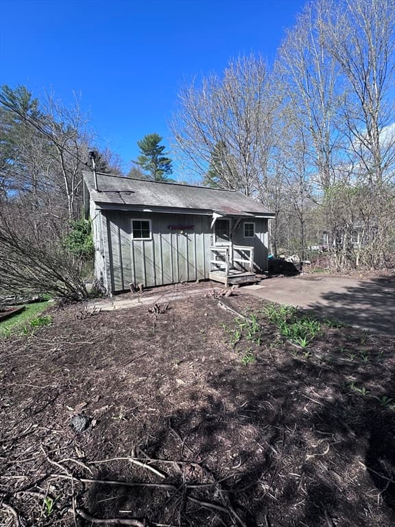 404 Sylvester Rd, Northampton MA 01062 photo 6