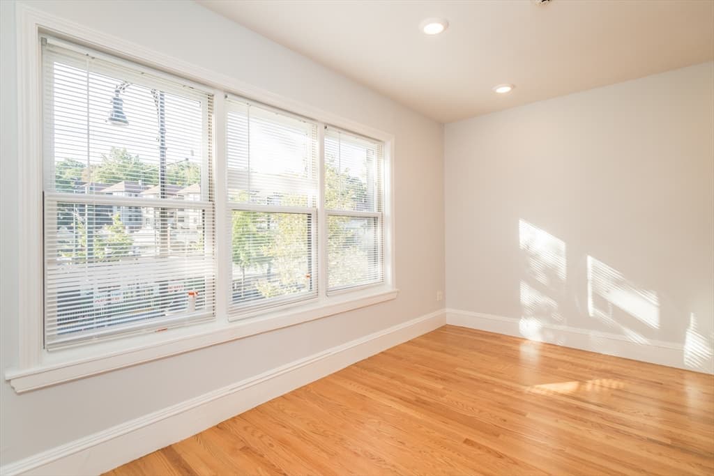 1620 Beacon Street, Brookline MA 02446 photo 17