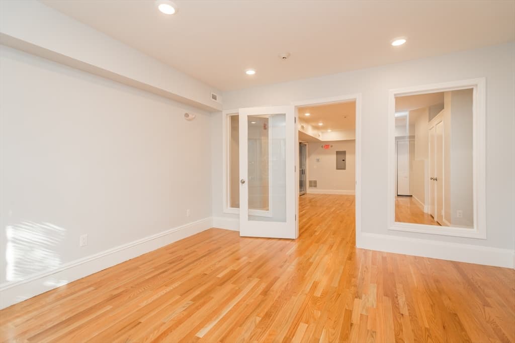 1620 Beacon Street, Brookline MA 02446 photo 24
