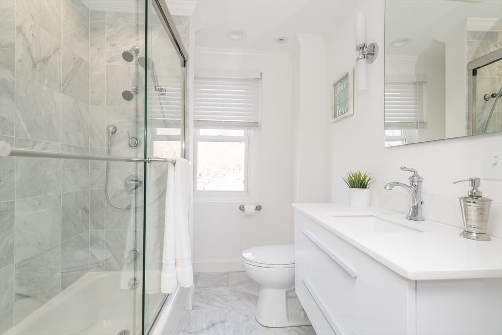 1620 Beacon Street, Brookline MA 02446 photo 37