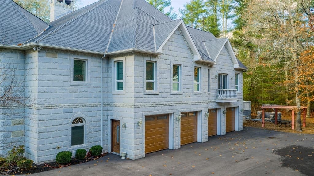 219 Chase Rd., Dartmouth MA 02747 photo 36