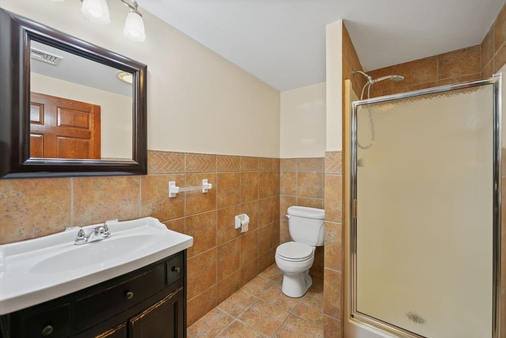 219 Chase Rd., Dartmouth MA 02747 photo 28