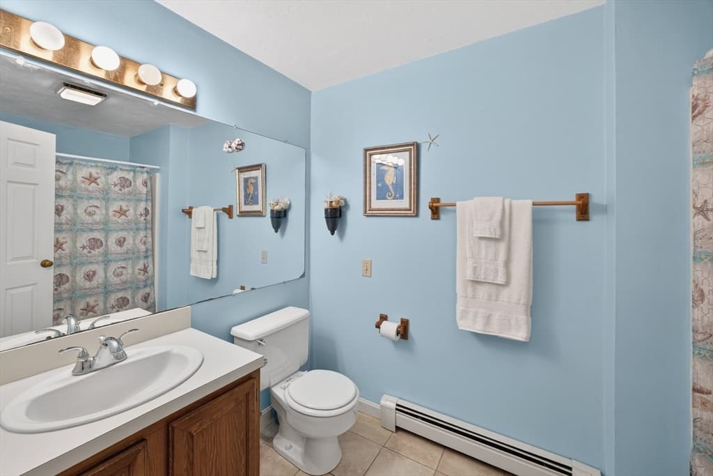 Single Family Residence at 33 Duck Marsh Ln, Chatham MA 02633, Chatham, photo 28 of 36