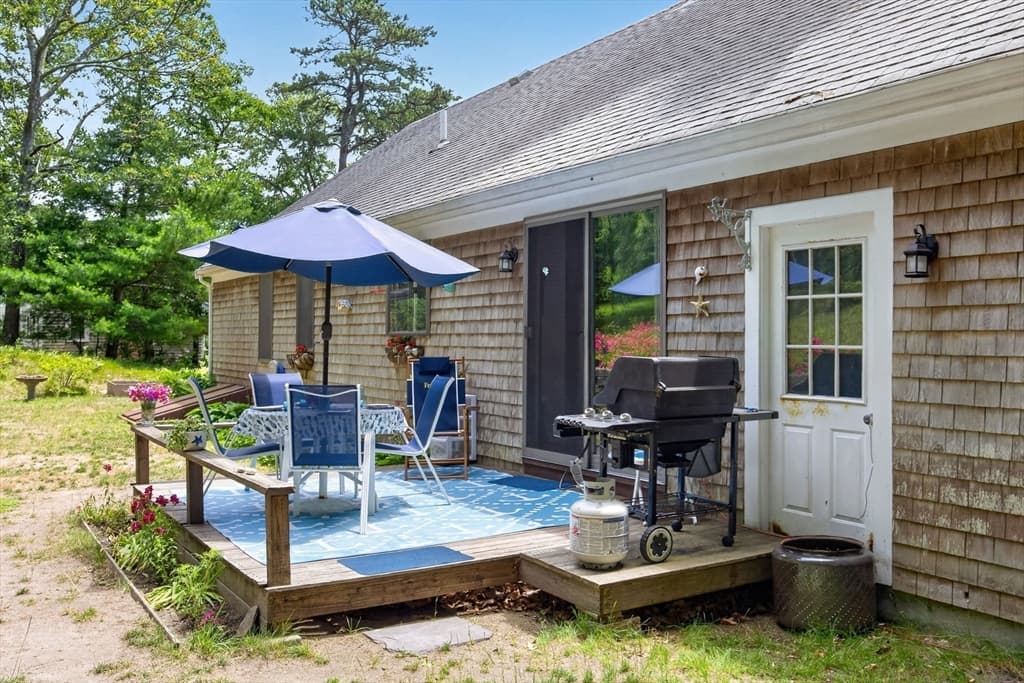 Single Family Residence at 33 Duck Marsh Ln, Chatham MA 02633, Chatham, photo 30 of 36
