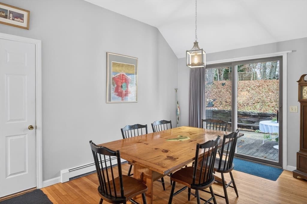 Single Family Residence at 33 Duck Marsh Ln, Chatham MA 02633, Chatham, photo 15 of 36