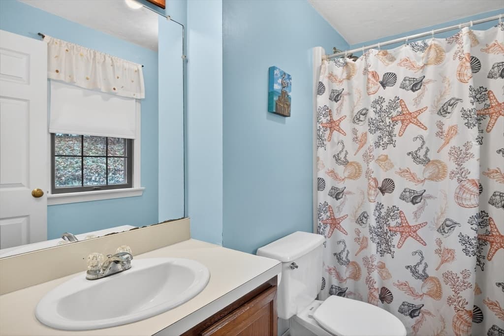 Single Family Residence at 33 Duck Marsh Ln, Chatham MA 02633, Chatham, photo 25 of 36