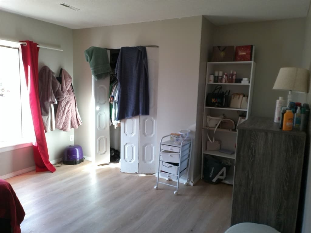 Condominium at 685 Oak Street # 1, Brockton MA 02301, Brockton, photo 23 of 31