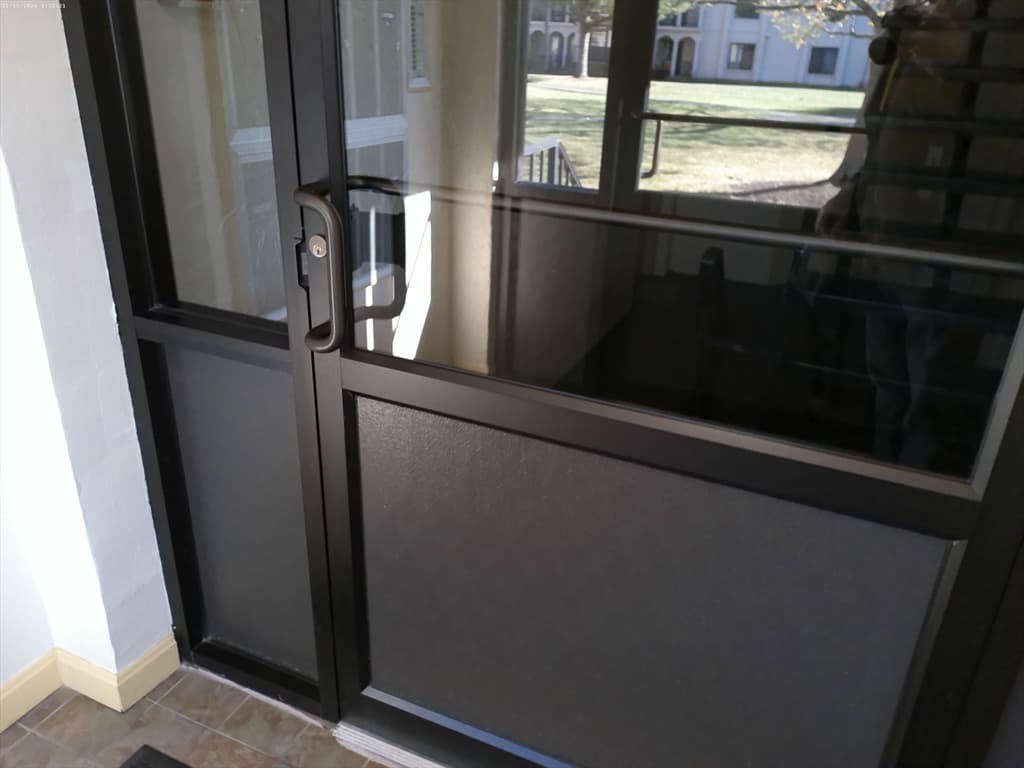 Condominium at 685 Oak Street # 1, Brockton MA 02301, Brockton, photo 2 of 31