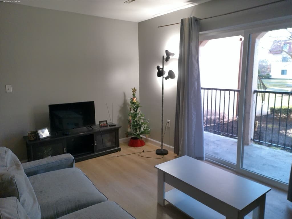 Condominium at 685 Oak Street # 1, Brockton MA 02301, Brockton, photo 14 of 31