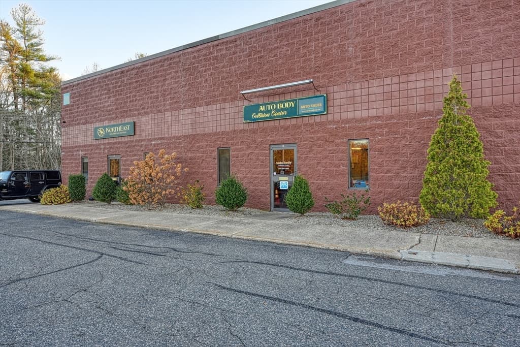 10 Bedford Park # 2, Bridgewater MA 02324 photo 2