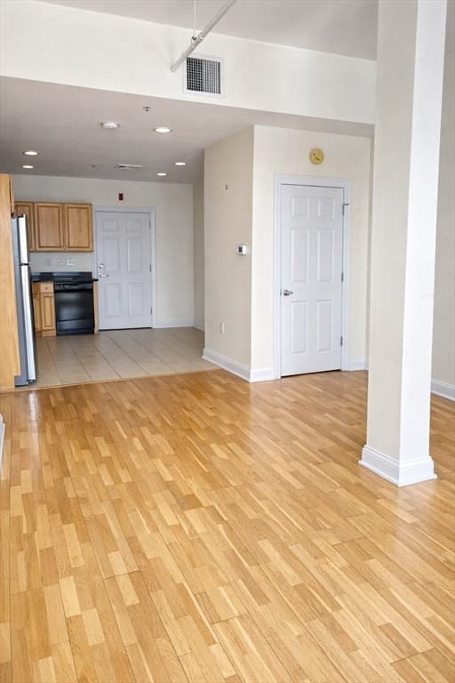 7 Central Sq # 203, Lynn MA 01901 photo 4