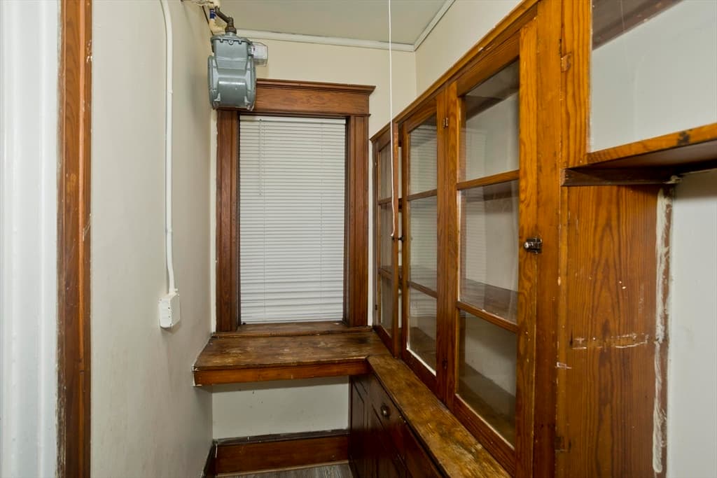 5-9 Family at 228 Belmont Ave, Springfield MA 01108, Springfield, photo 17 of 41