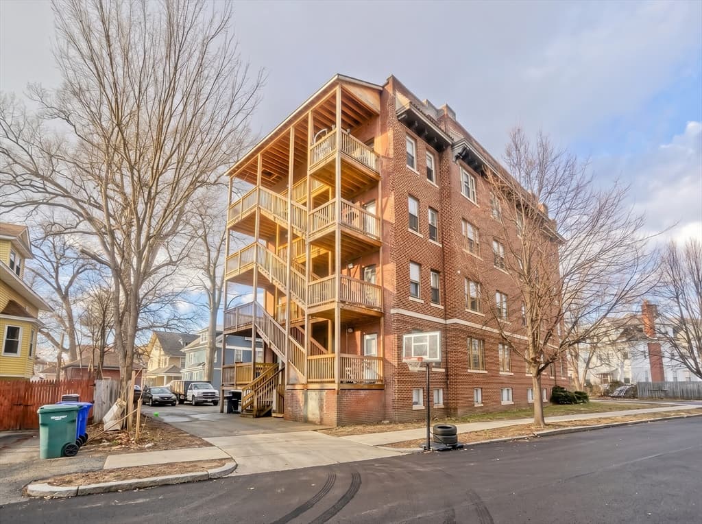 5-9 Family at 228 Belmont Ave, Springfield MA 01108, Springfield, photo 3 of 41