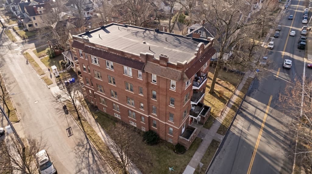 5-9 Family at 228 Belmont Ave, Springfield MA 01108, Springfield, photo 4 of 41