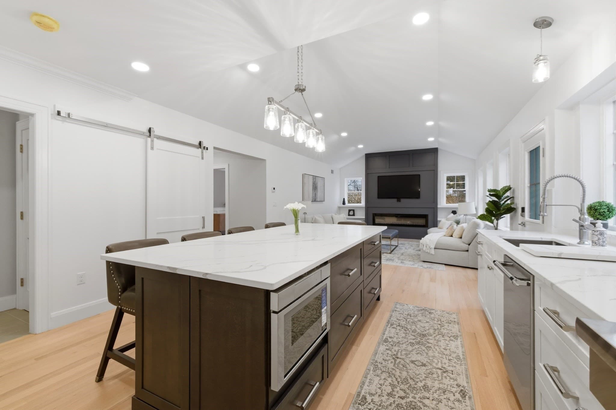Single Family Residence at 4 Aerial Street, Lexington MA 02421, Lexington, photo 5 of 39