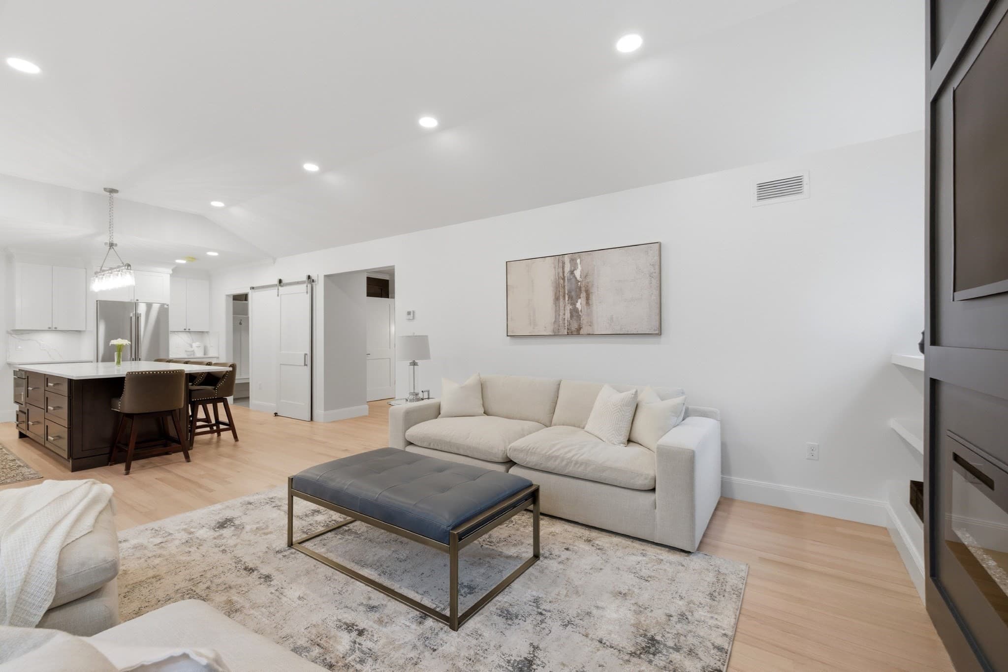 Single Family Residence at 4 Aerial Street, Lexington MA 02421, Lexington, photo 11 of 39