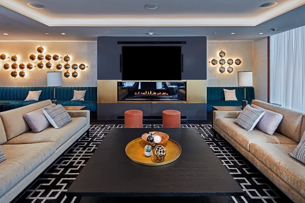 Condominium at 135 Seaport Blvd # 1618, Boston MA 02210, photo 17 of 25