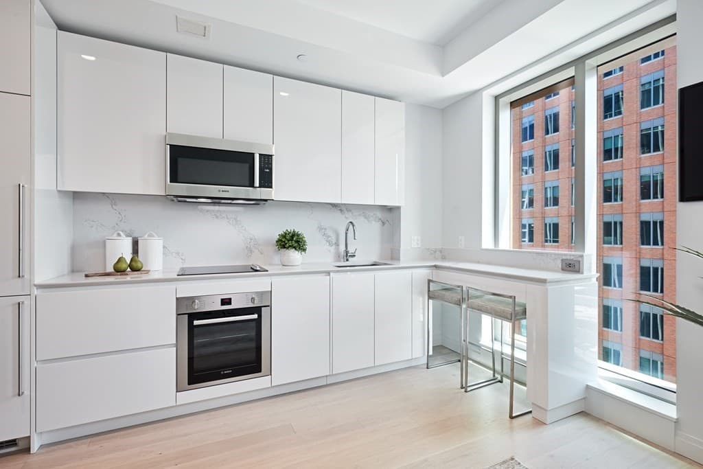 Condominium at 135 Seaport Blvd # 1618, Boston MA 02210, photo 5 of 25