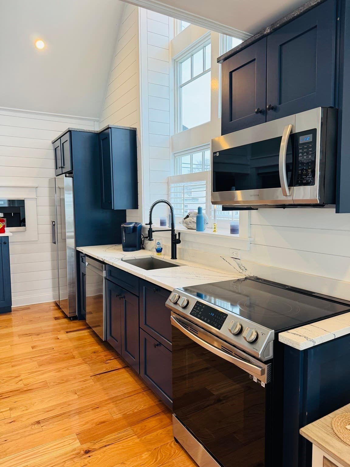 Single Family Residence at 395 Park Avenue, Portsmouth RI 02871, photo 19 of 21