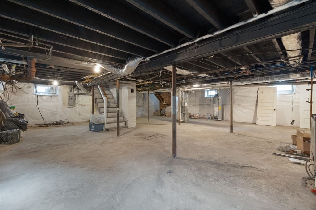 Condominium at 16 Clarkwood St # 3, Boston MA 02126, photo 23 of 24
