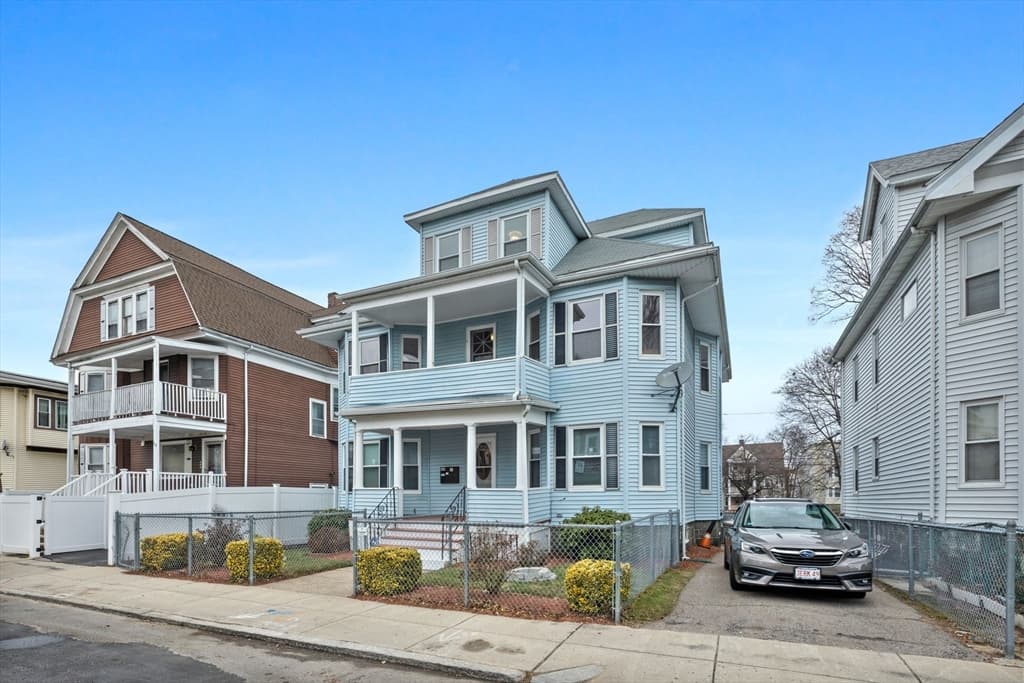 Condominium at 16 Clarkwood St # 3, Boston MA 02126, photo 17 of 24