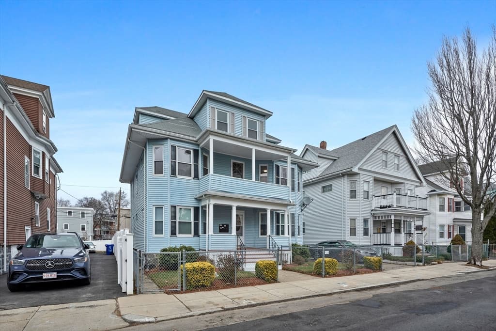 Condominium at 16 Clarkwood St # 3, Boston MA 02126, photo 18 of 24