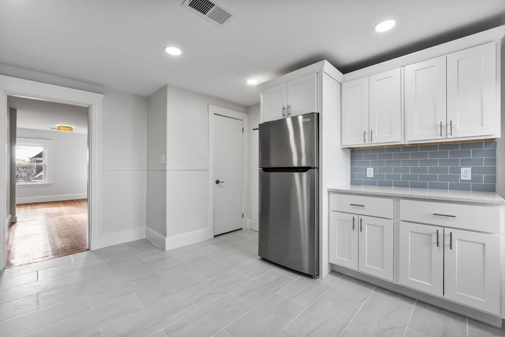 Condominium at 16 Clarkwood St # 3, Boston MA 02126, photo 4 of 24